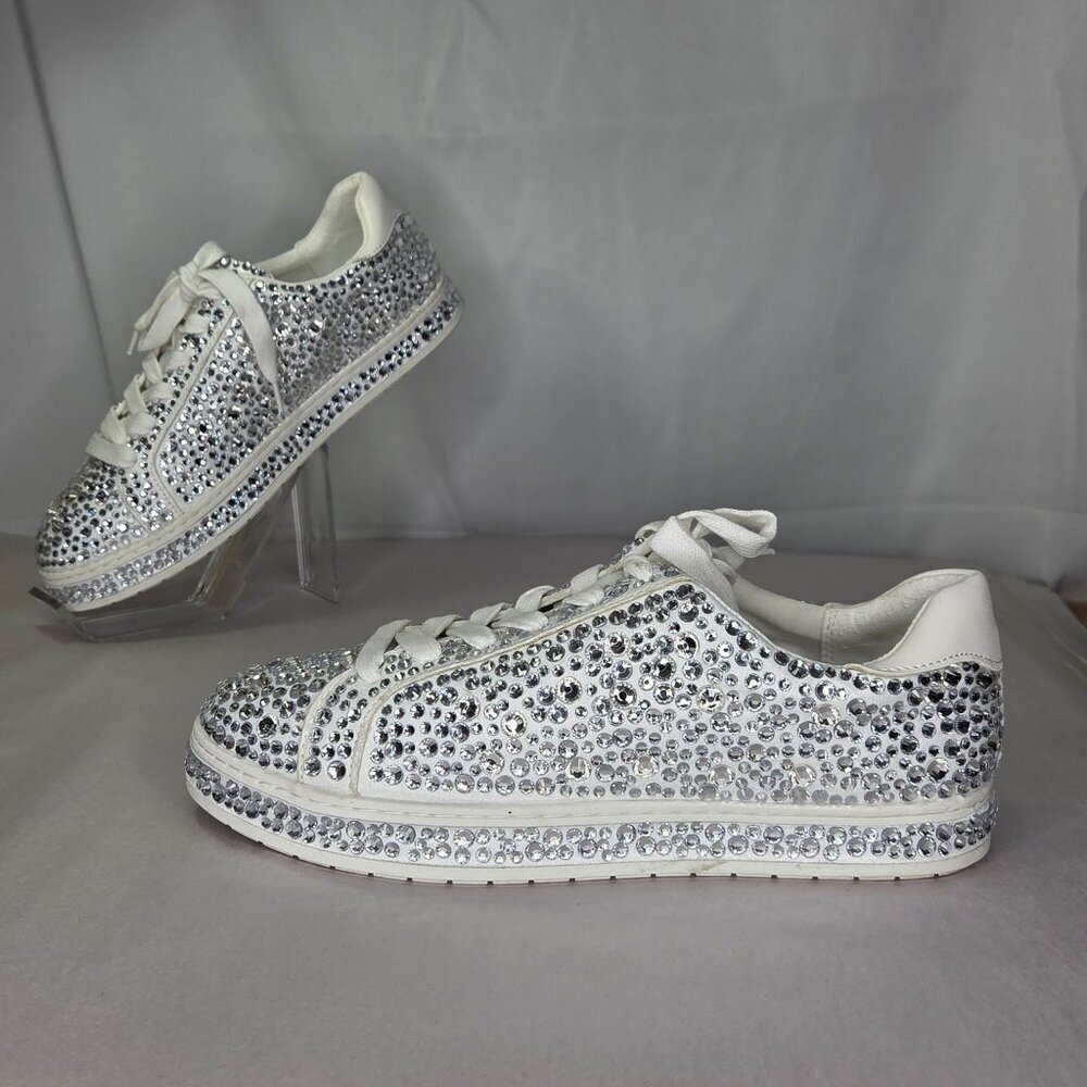 I.N.C. International Concepts Women's Dazzlee Round Toe Sneakers - Silver
